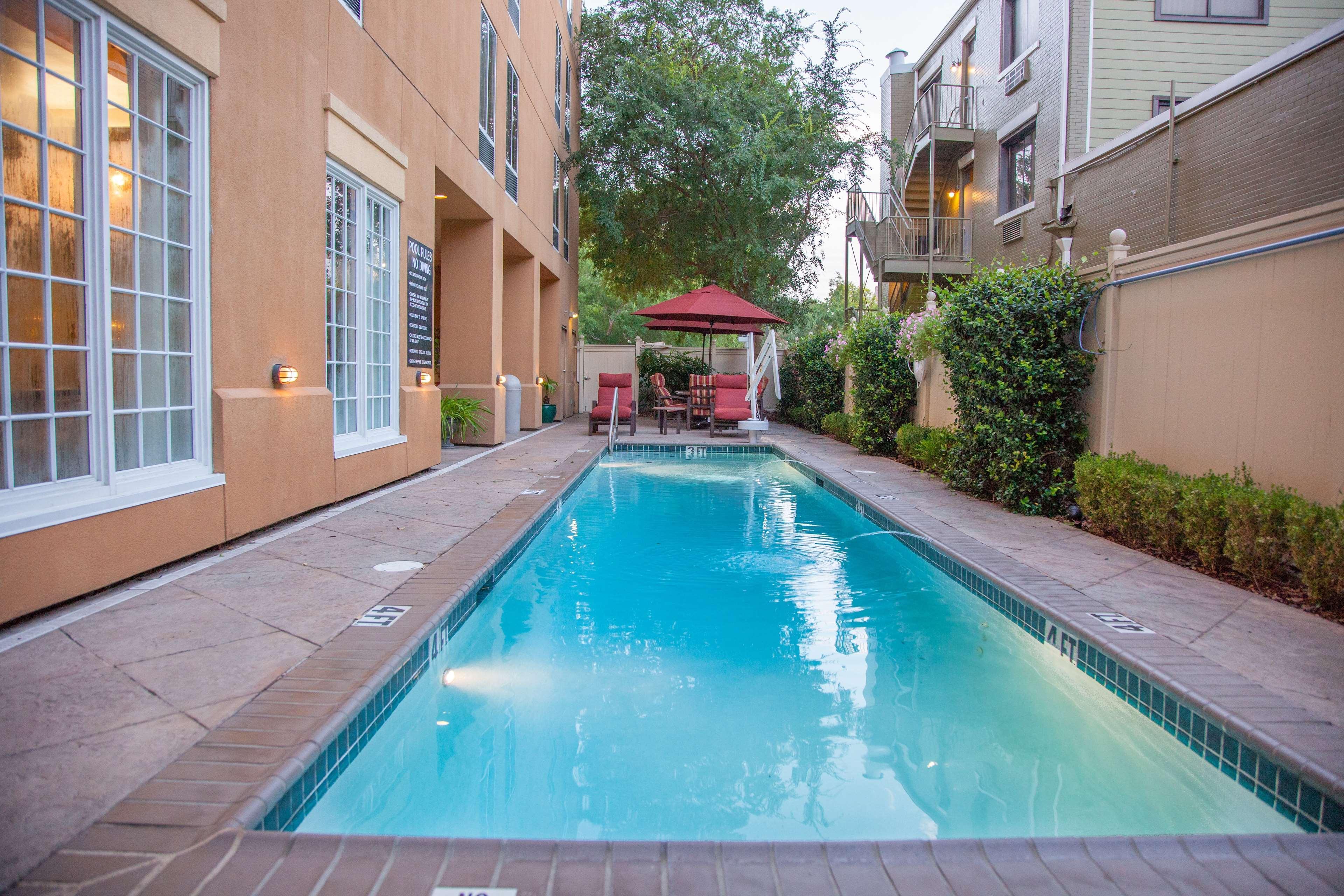 Hampton Inn New Orleans/St.Charles Ave מראה חיצוני תמונה