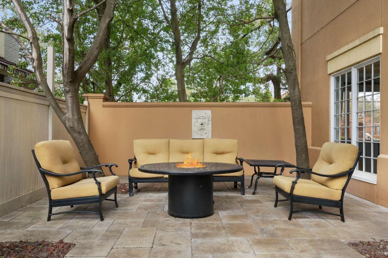 Hampton Inn New Orleans/St.Charles Ave מראה חיצוני תמונה
