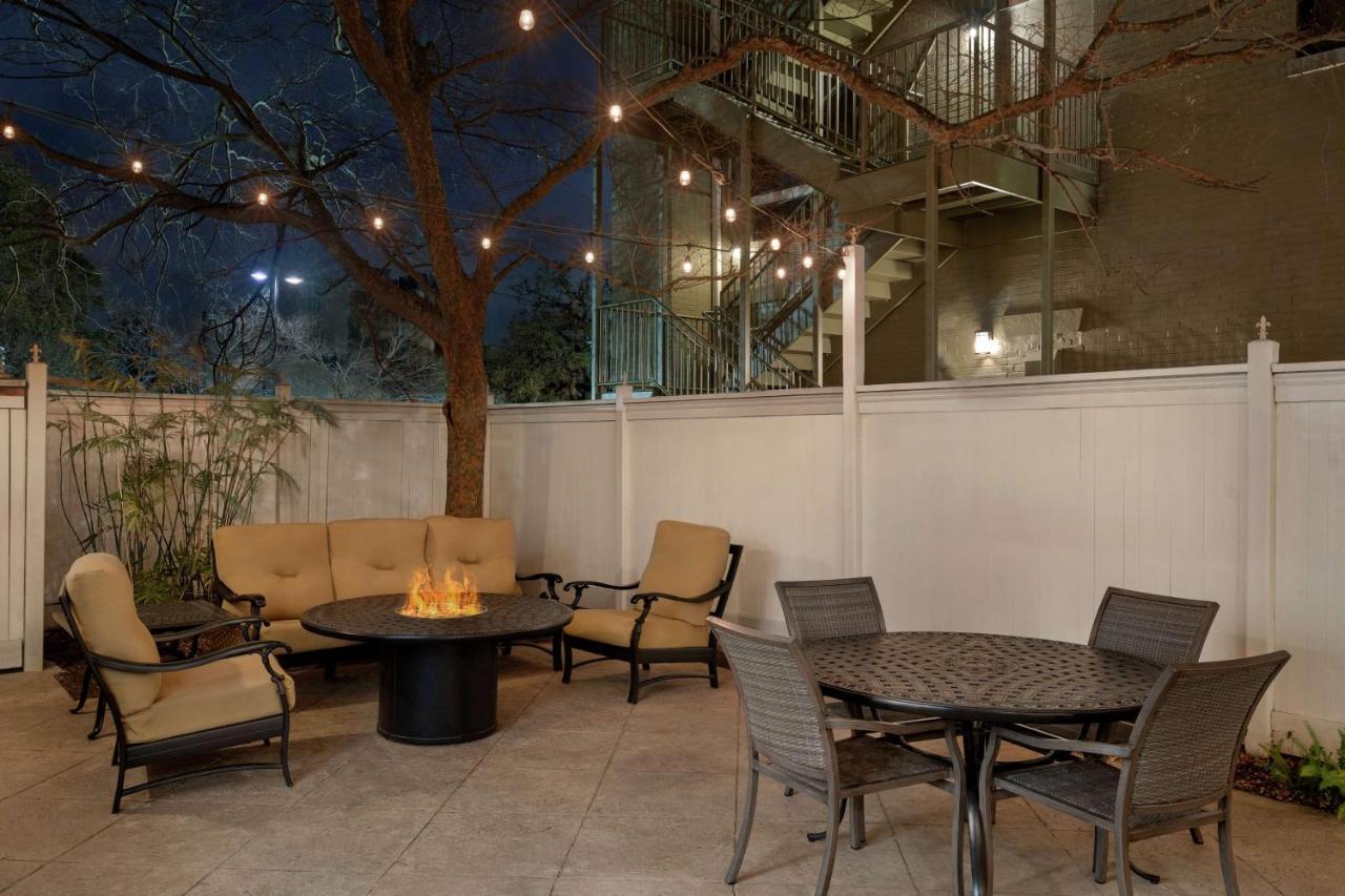 Hampton Inn New Orleans/St.Charles Ave מראה חיצוני תמונה