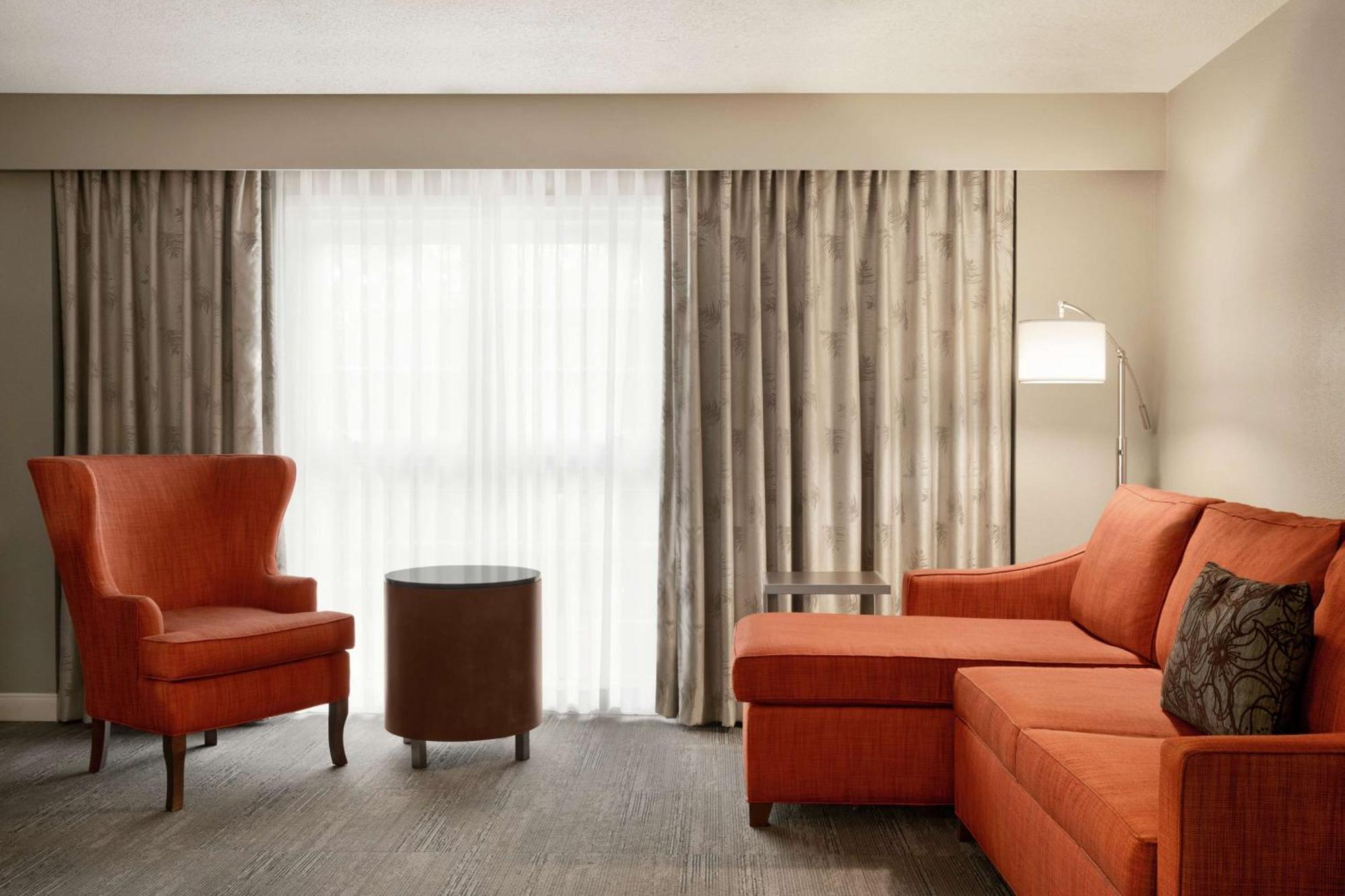 Hampton Inn New Orleans/St.Charles Ave מראה חיצוני תמונה